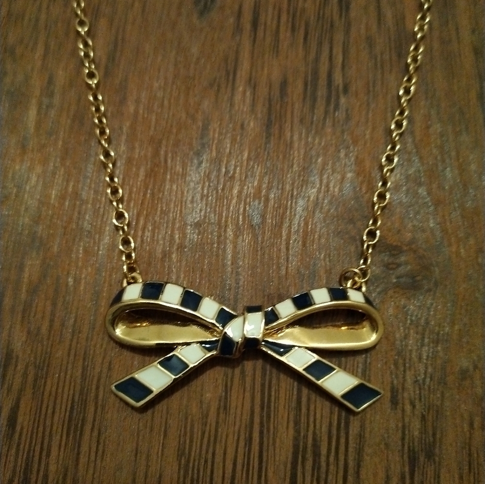 NWOT ♠️KATE SPADE♠️Gold and Black/White Bow 16"- 2" Extender Necklace